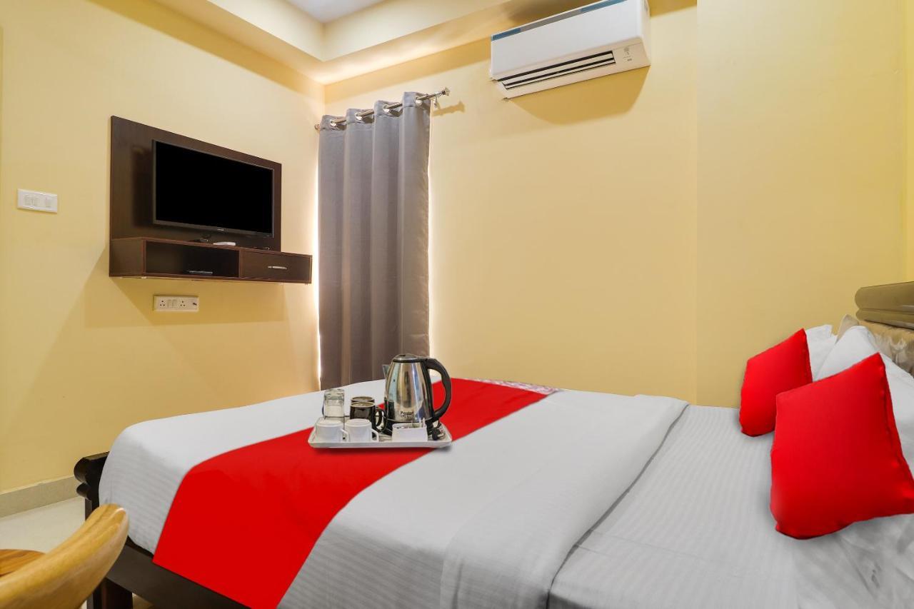 Oyo Sri Sai Suites Near Shilparamam Hyderabad Luaran gambar