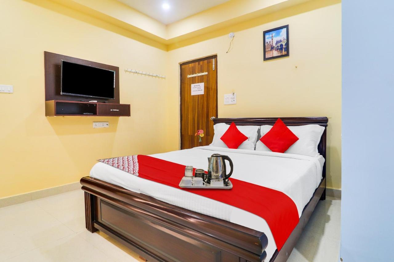 Oyo Sri Sai Suites Near Shilparamam Hyderabad Luaran gambar