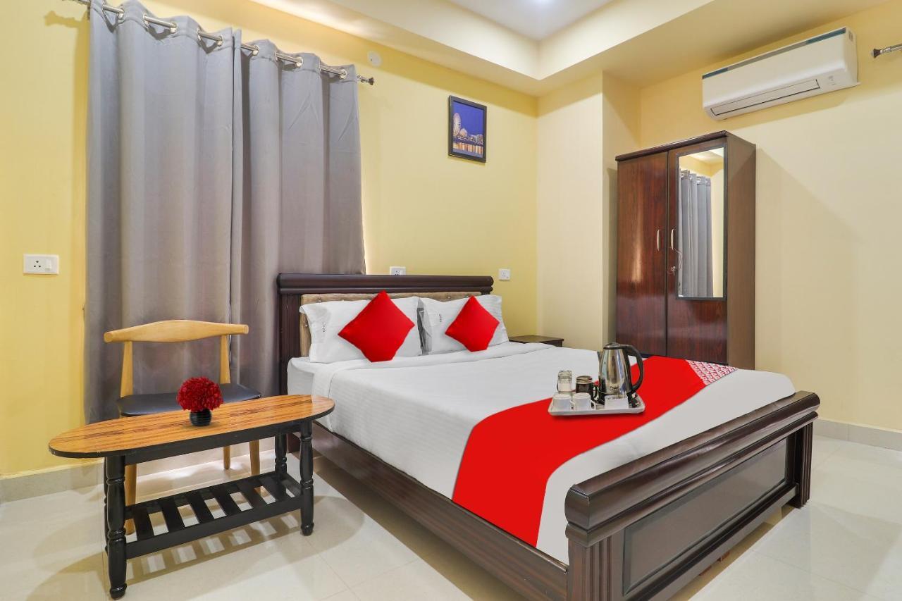 Oyo Sri Sai Suites Near Shilparamam Hyderabad Luaran gambar