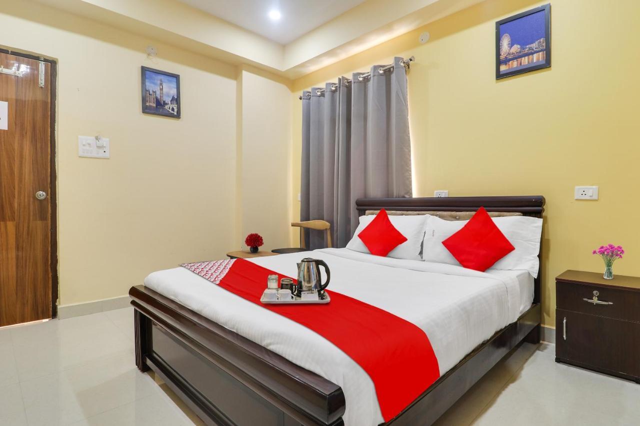 Oyo Sri Sai Suites Near Shilparamam Hyderabad Luaran gambar